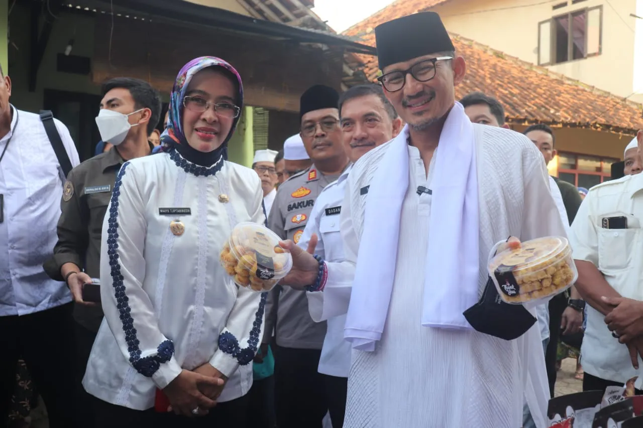 Sandiaga Uno, Dorong Santri Cirebon Jadi Pengusaha Ekonomi Kreatif