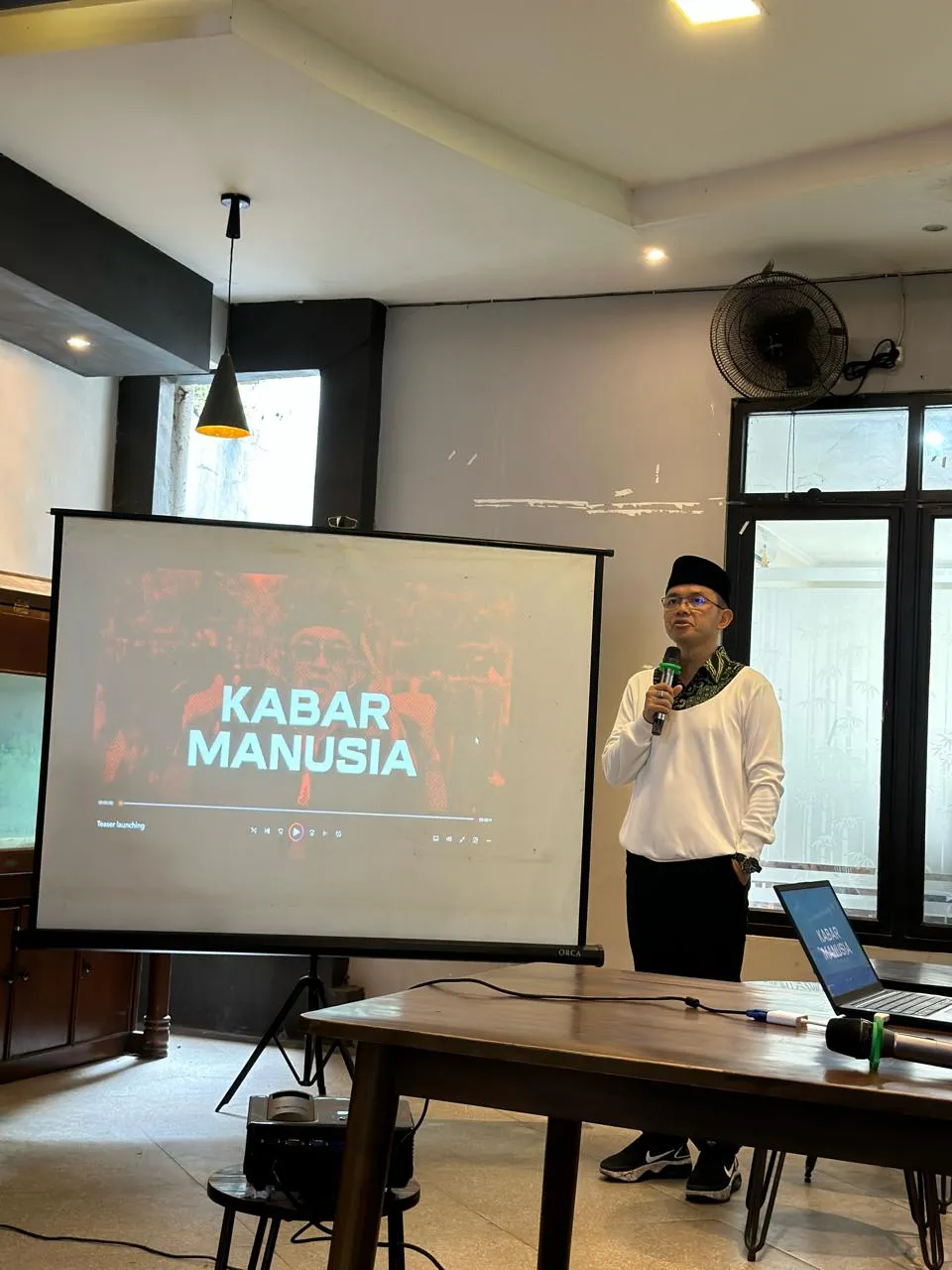 Hadirkan Platform Media Sosial, Kang Maman Launching Kabar Manusia