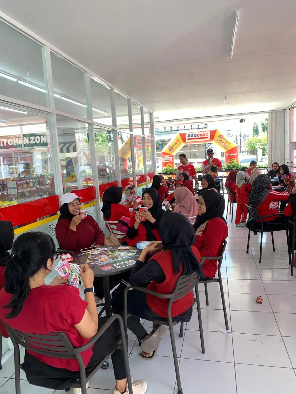 Alfamart Ajak Konsumennya Bermain Card Game Bersama Spesial Ulang Tahun Alfamart ke-25