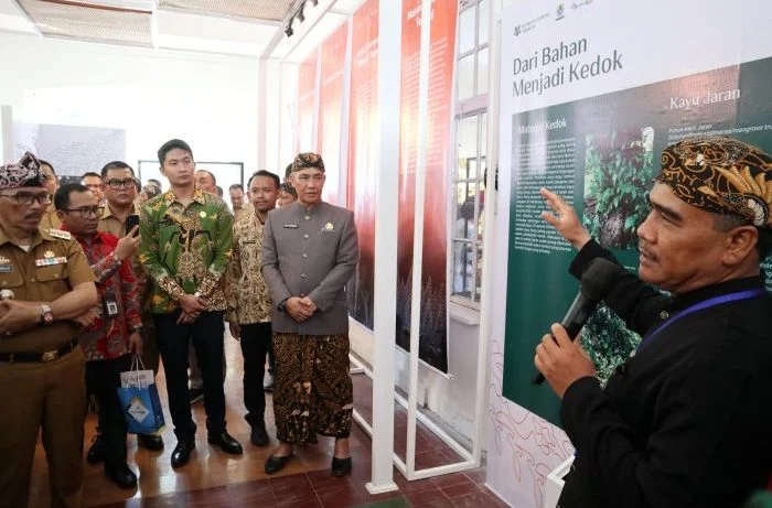 Melestarikan dan Mengenalkan Kesenian, DPRD Apresiasi Pemda Menggagas Museum Topeng di Kawasan Cagar Budaya Balai Kota Cirebon