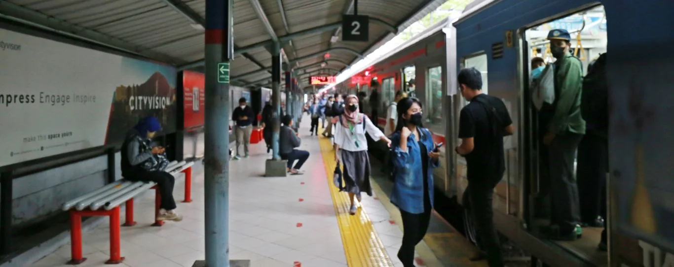 Jadwal dan Harga Tiket KRL Bogor ke Jakarta Kota Rabu 26 Februari 2025 Siang