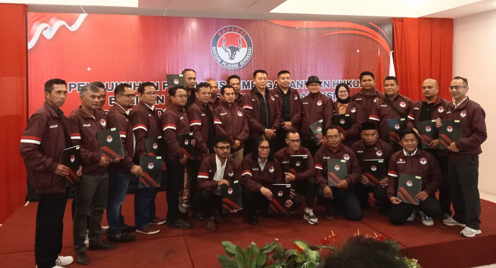 DPD dan DPC LBH Bapeksi Dikukuhkan, Tb Hasanudin: Tidak Berafiliasi ke Parpol Apapun