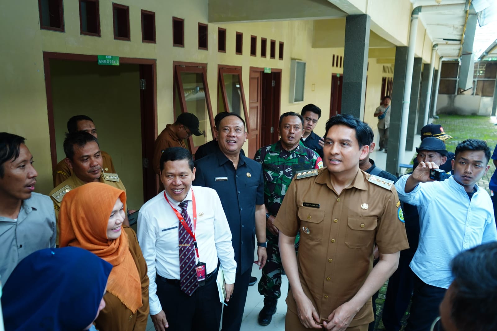 Bupati Lucky Hakim Rencanakan Buka Kembali RS Reysa untuk Layanan Kesehatan Masyarakat