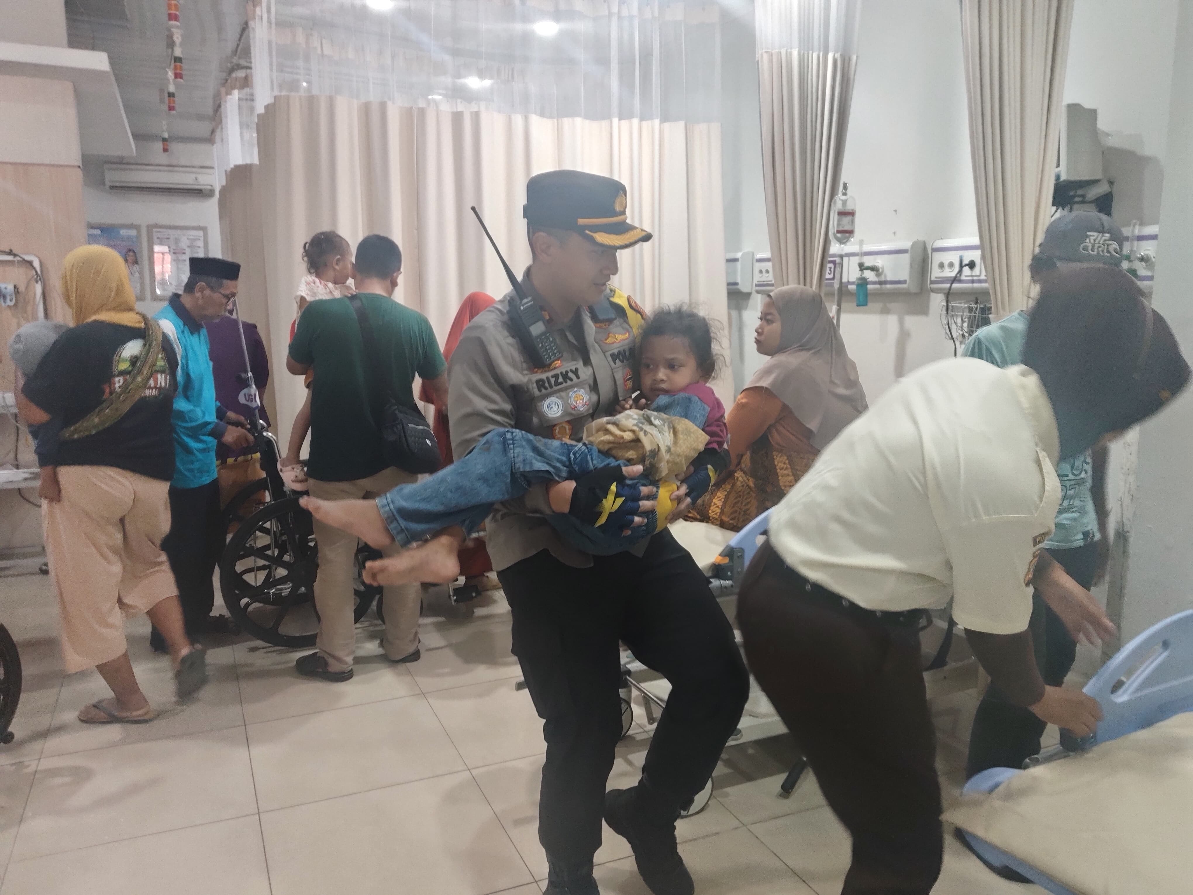 Wakapolres Langsung Bawa Ke RS, Anak Jatuh Saat Grebeg Syawal
