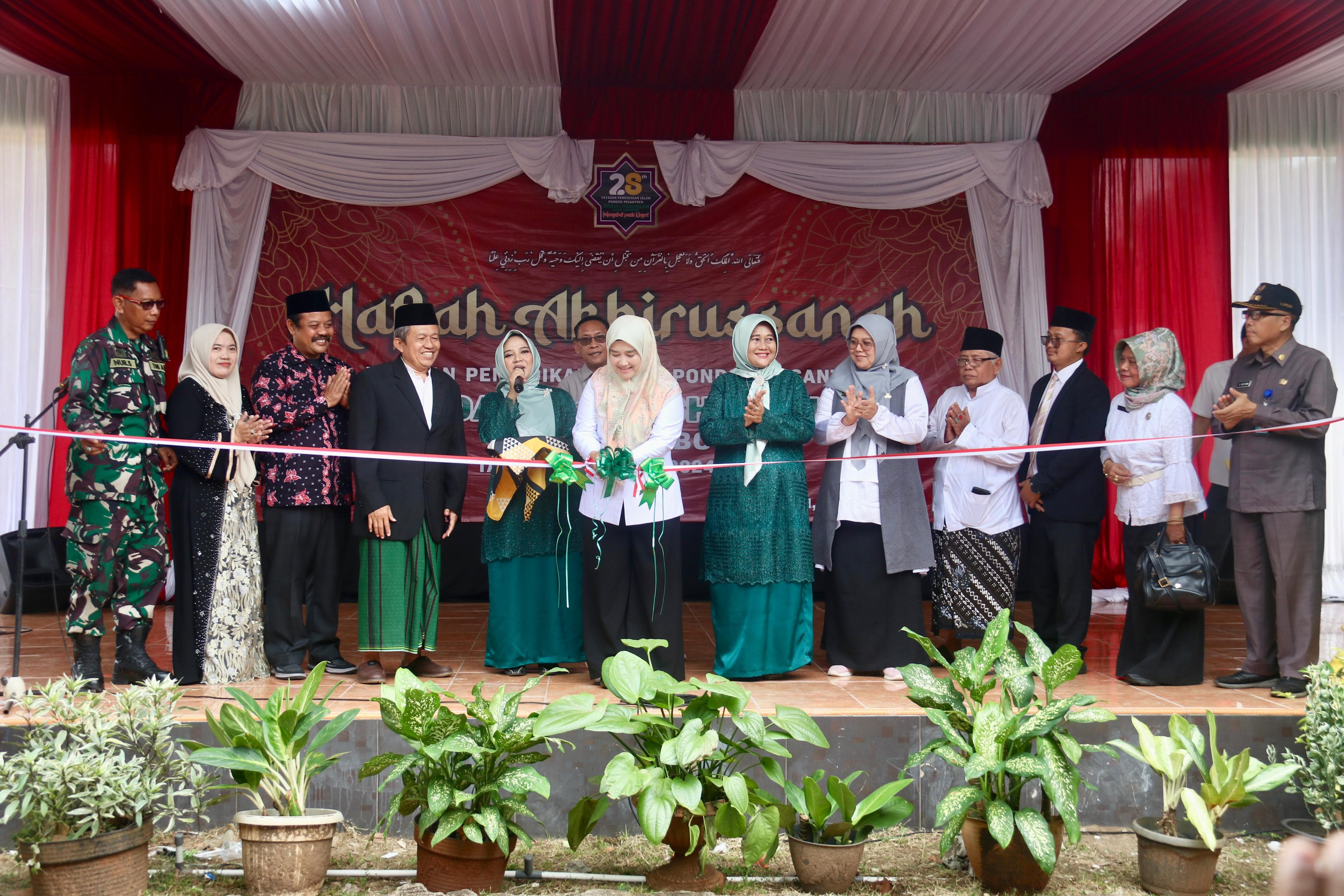 Haflah Akhirussanah, Wakil Wali Kota: Pesantren Harus Menjadi Motor Pendidikan dan Kemanusiaan