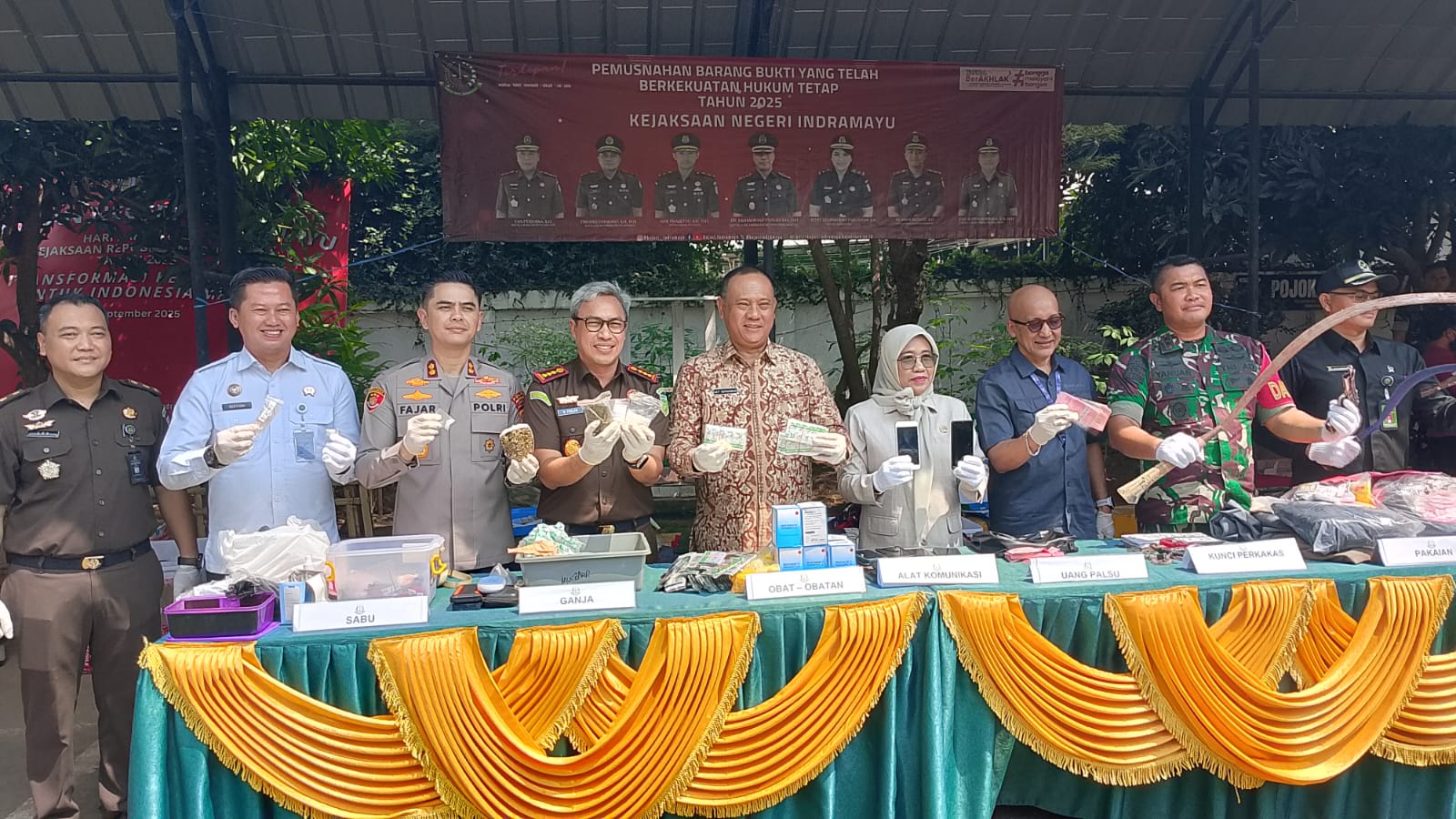 Didominasi Kasus Narkotika, Kajari Indramayu Musnahkan Barang Bukti 89 Perkara