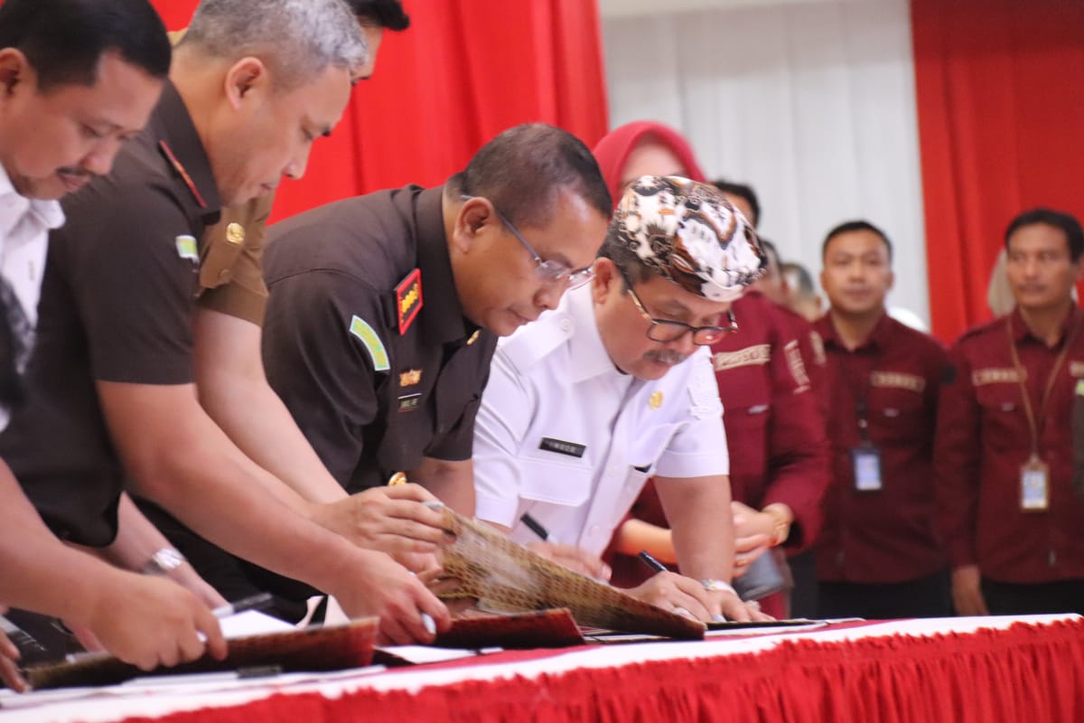 Bupati Cirebon Dukung MoU Strategis: Sinergi Pemerintah dan Aparat Hukum Menuju Keadilan yang Humanis