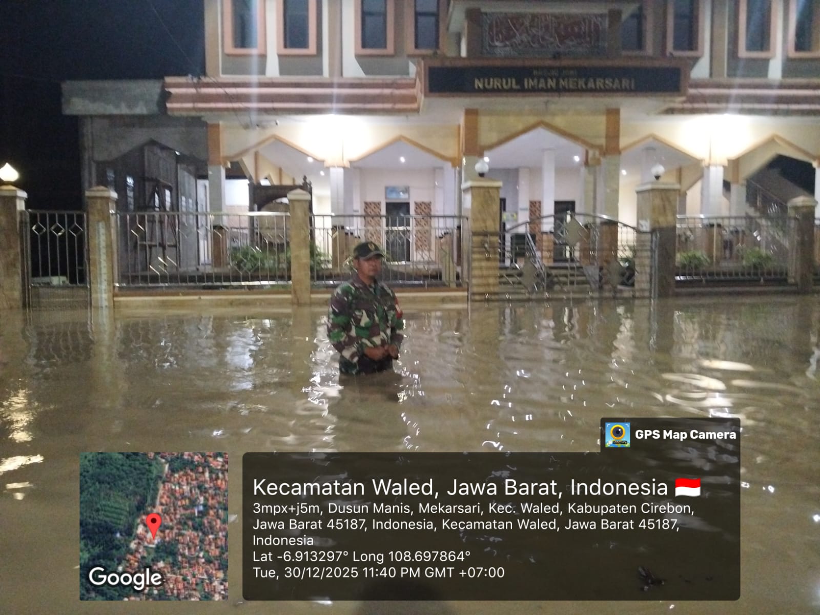 Banjir Luapan Sungai Ciberes Rendam Ratusan Rumah di Waled, Warga Sempat Mengungsi