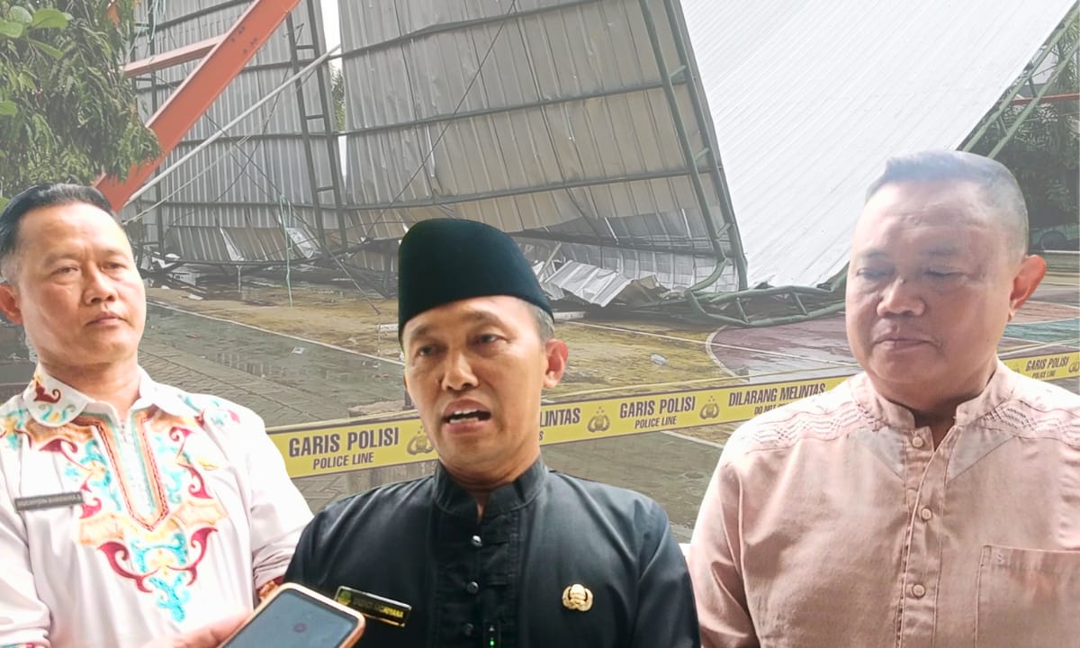 Atap Lapangan Upacara SMAN 1 Susukan Roboh, Kepsek Tegaskan Tidak Ada Korban Jiwa