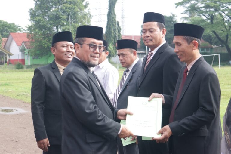 Bupati Imron Ajak Kemenag Perkuat Kerukunan dan Peduli Lingkungan