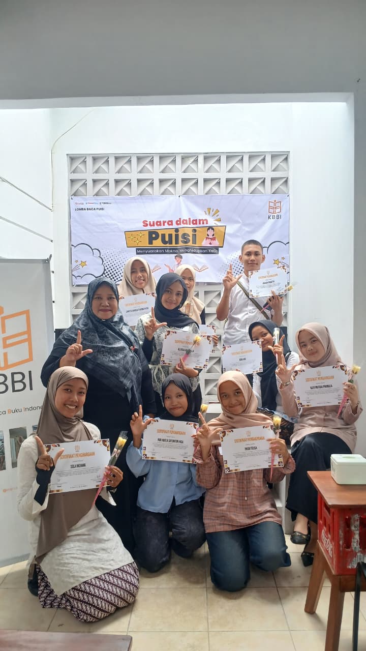 Lomba Baca Puisi “Suara dalam Puisi” Dorong Apresiasi Sastra di Kalangan Pelajar