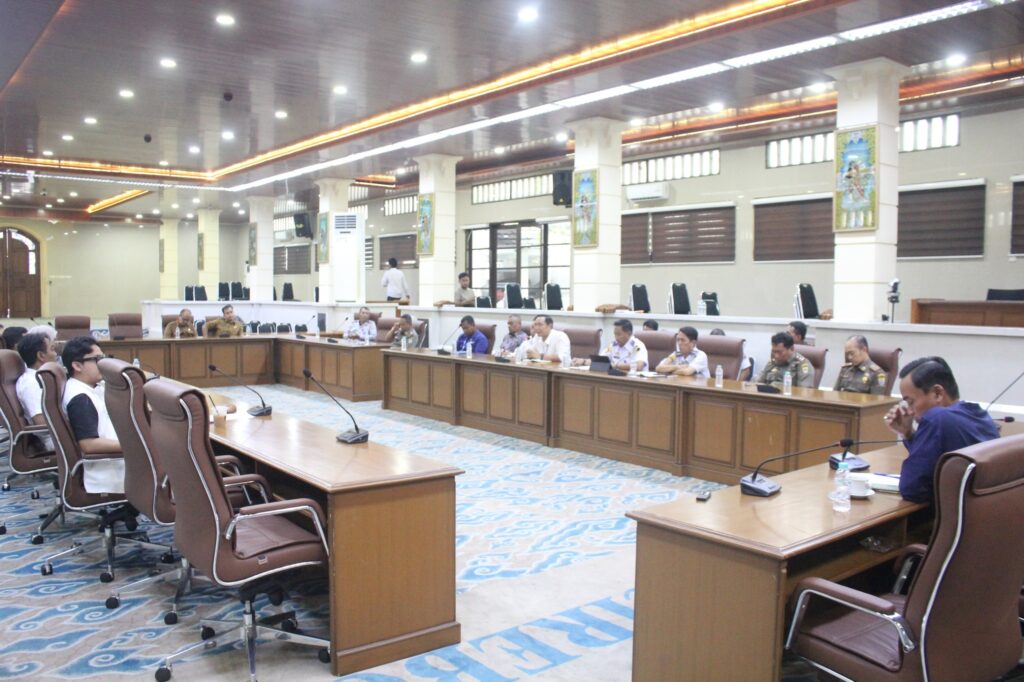 Komisi I Keluarkan Tiga Rekomendasi Atasi Parkir Liar di Kawasan CSB Mall