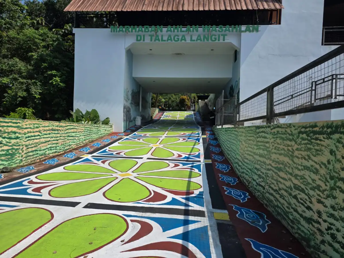 Talaga Langit Cirebon Jadi Buruan Wisatawan Lebaran, Panorama Alamnya Bikin Betah